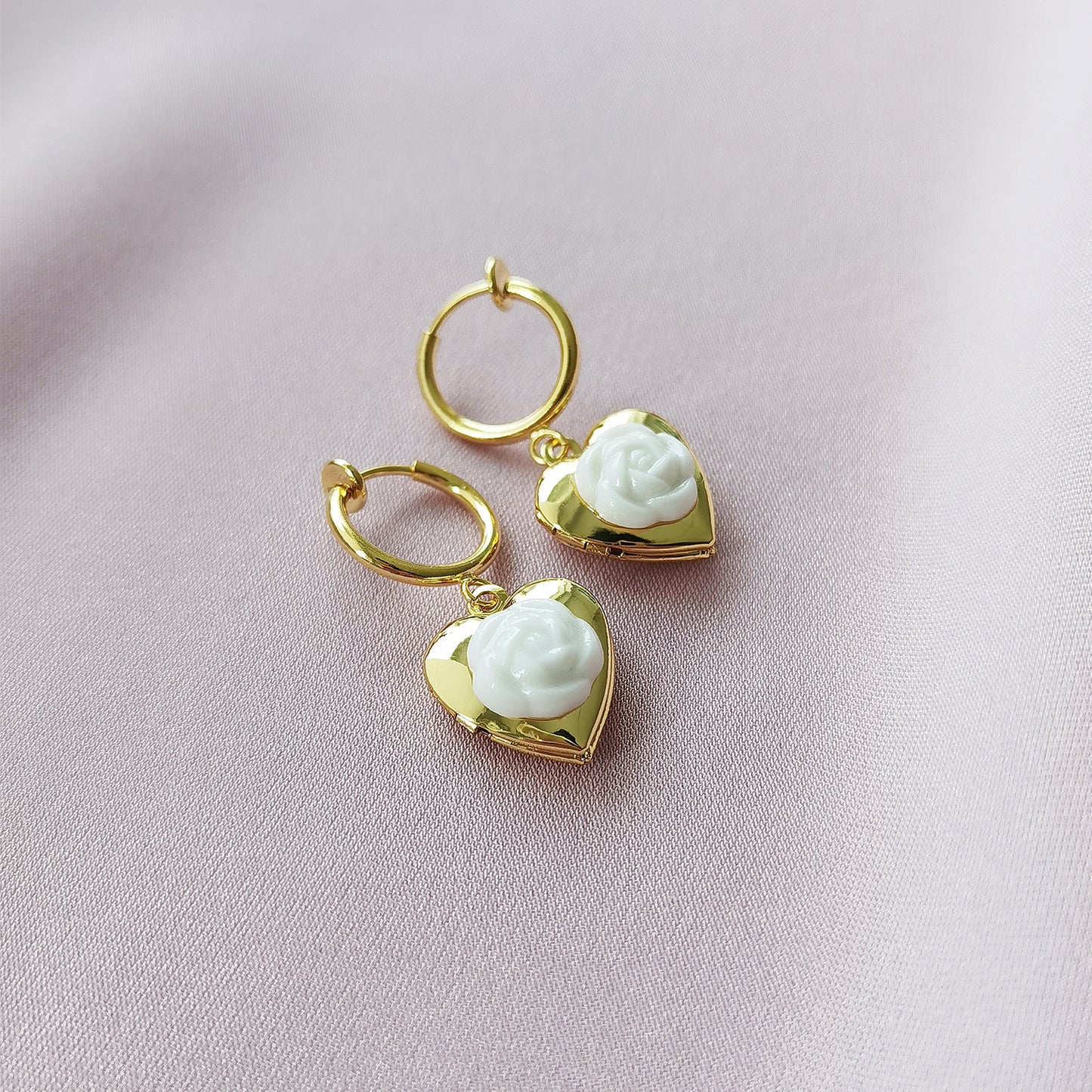Mini Camellia Heart Locket Clip-on Earrings