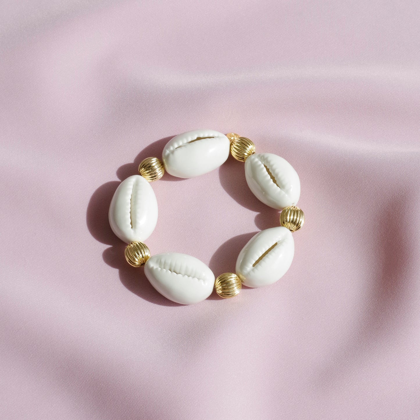 Porcelain Cowrie Shell Stretch Bracelet