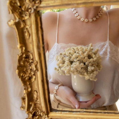 Mini Porcelain Daisy Cluster Bracelet