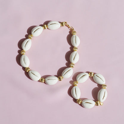 Porcelain Cowrie Shell Collar Necklace